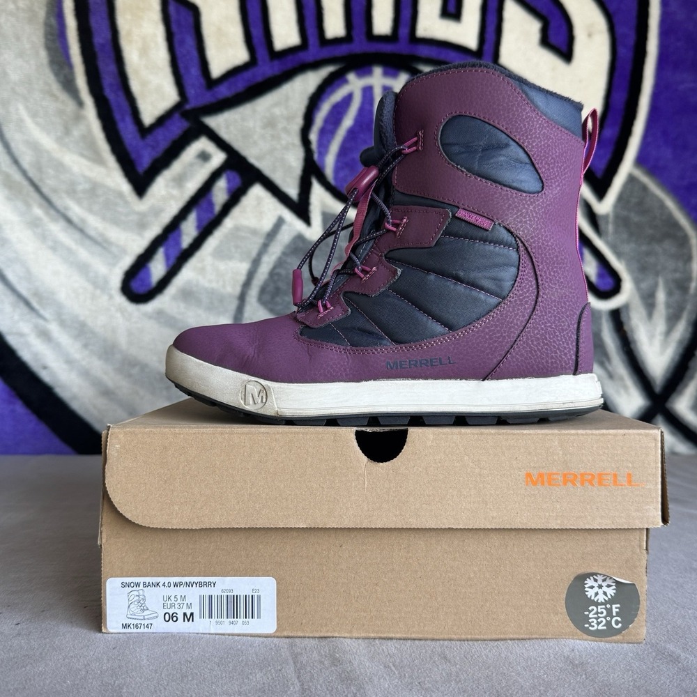 Size 6 - Merrell Snow‎ Bank 4.0 MK167147 W/ Box